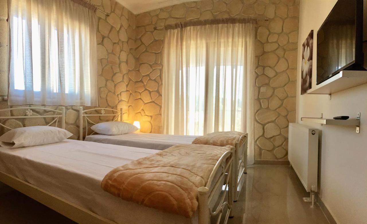 Vila Amfithea House Siviri Exteriér fotografie